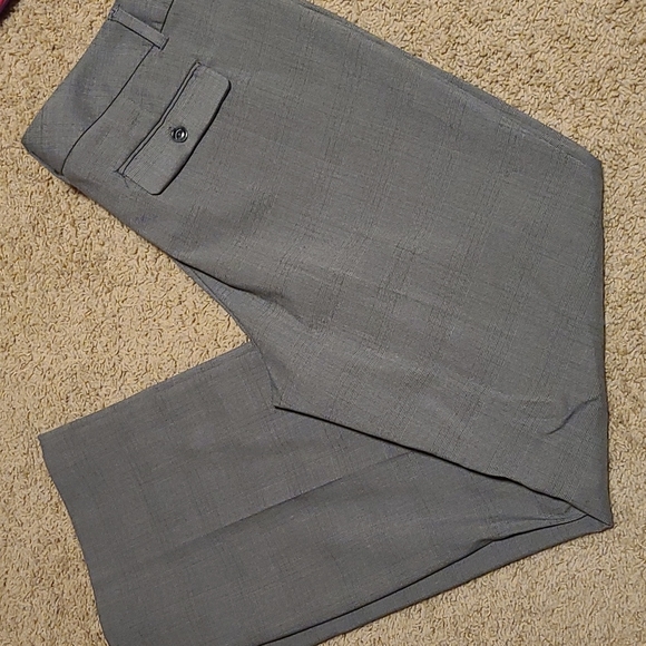 Dockers Pants - NWT Gray Plaid Dockers Trousers